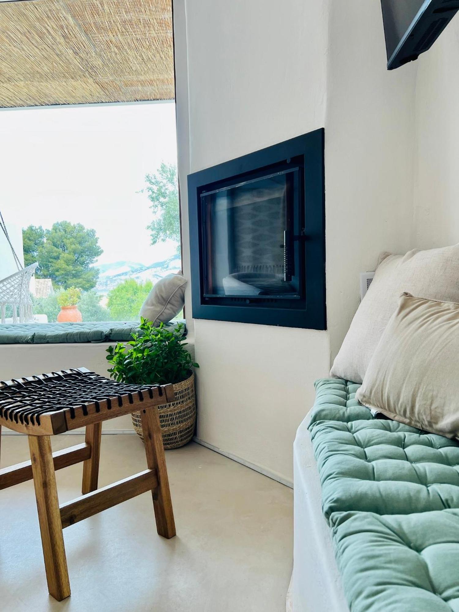 Lenta Suites Pozo Alcón エクステリア 写真